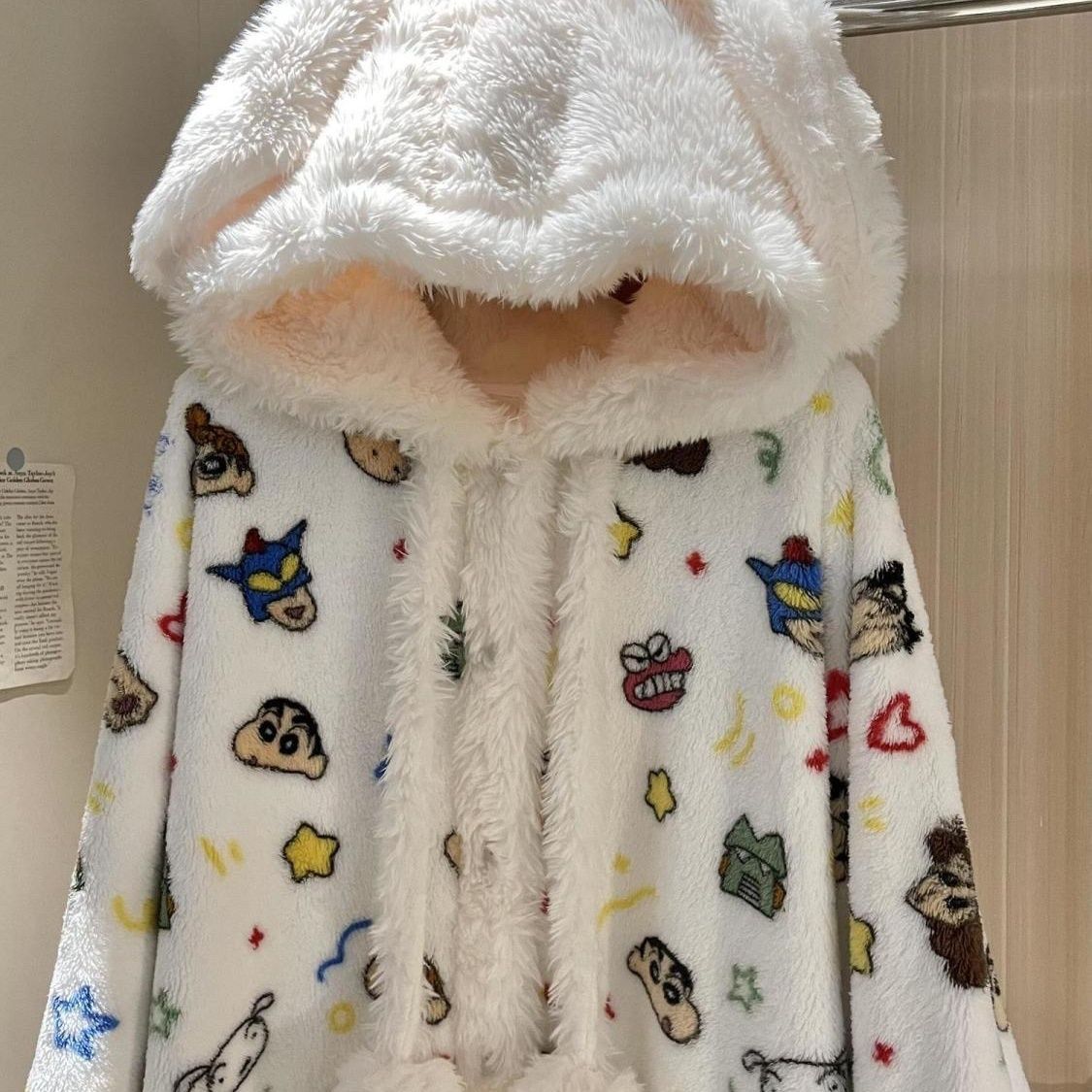 Crayon Shin-chan cartoon coral - Bathrobe recension och pris